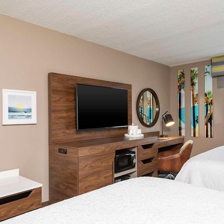 Hampton Inn & Suites Fort Myers-Colonial Boulevard Εξωτερικό φωτογραφία