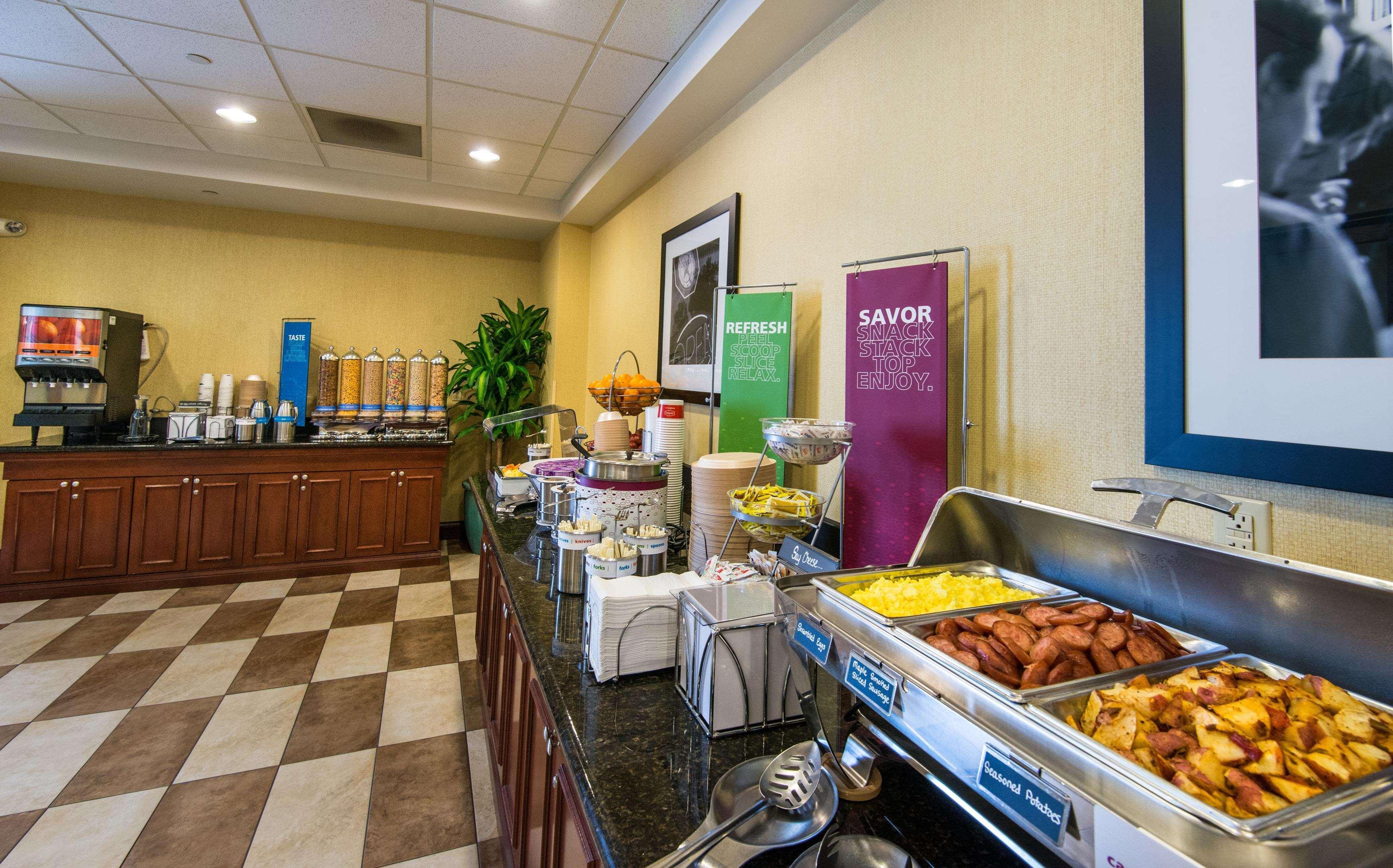 Hampton Inn & Suites Fort Myers-Colonial Boulevard Εξωτερικό φωτογραφία