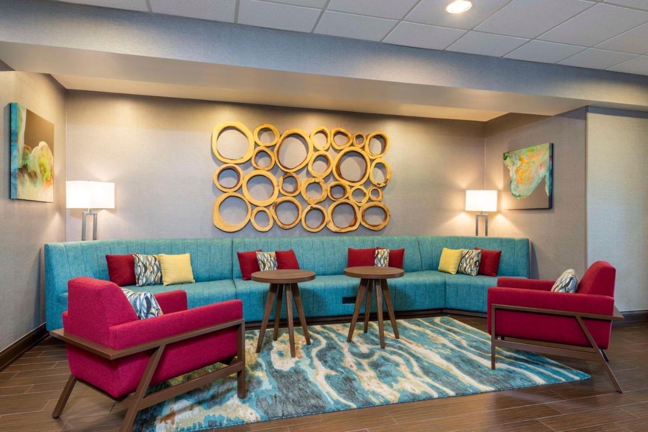 Hampton Inn & Suites Fort Myers-Colonial Boulevard Εξωτερικό φωτογραφία