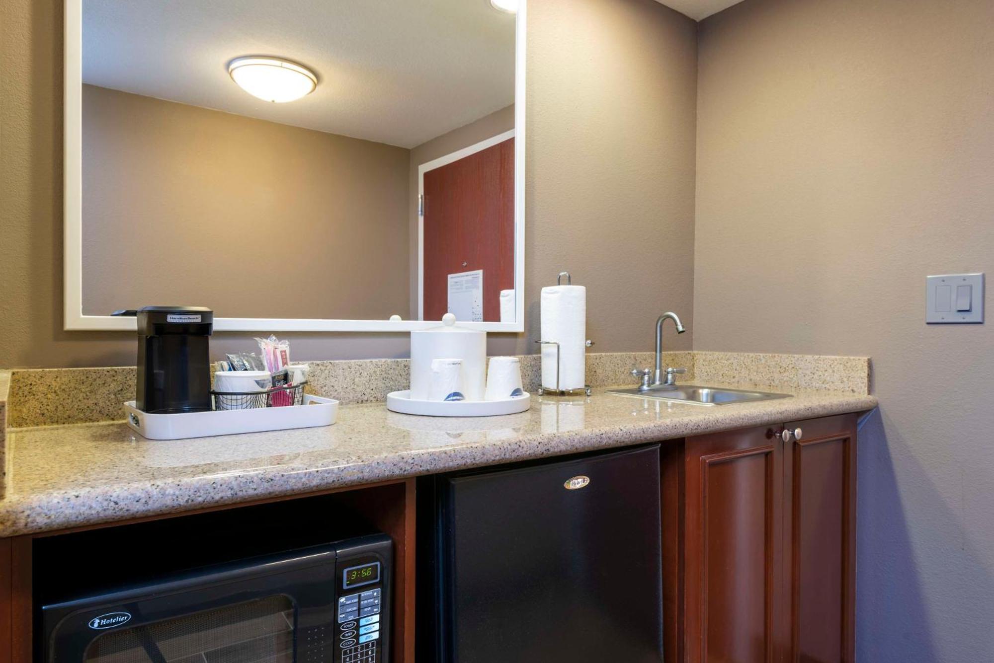Hampton Inn & Suites Fort Myers-Colonial Boulevard Εξωτερικό φωτογραφία