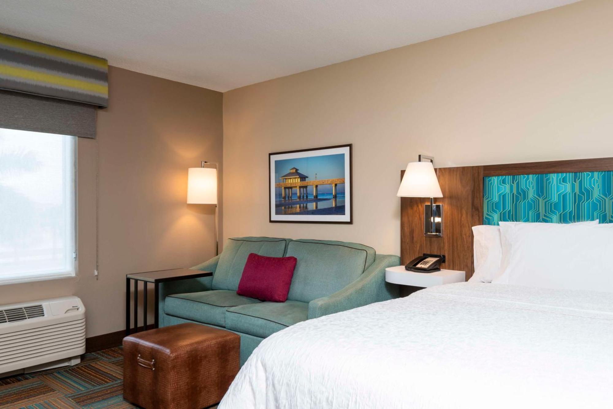 Hampton Inn & Suites Fort Myers-Colonial Boulevard Εξωτερικό φωτογραφία