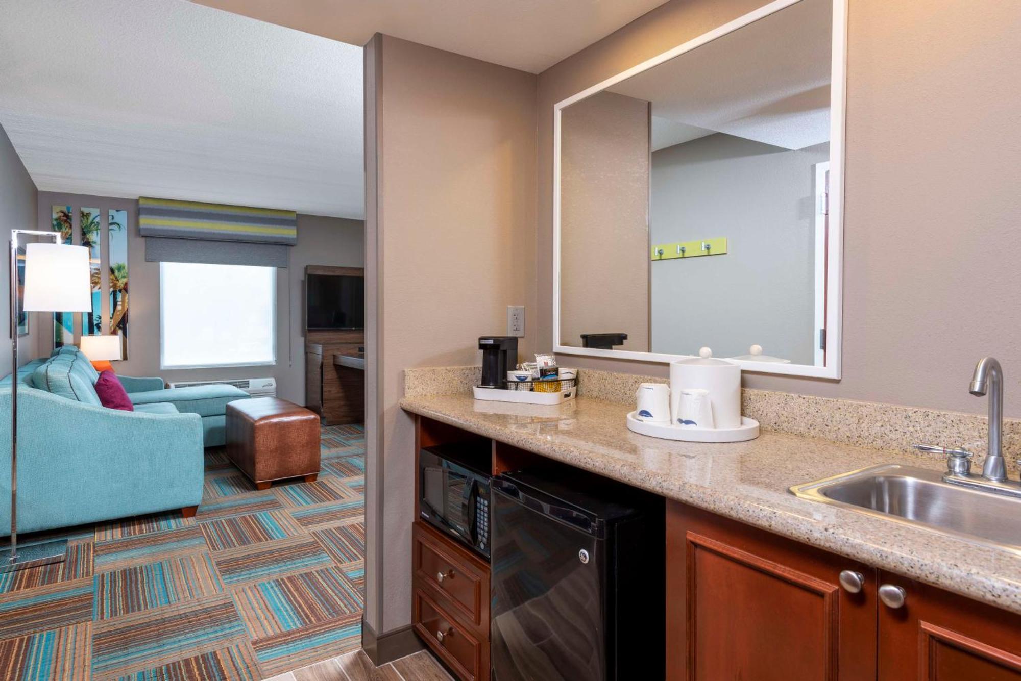 Hampton Inn & Suites Fort Myers-Colonial Boulevard Εξωτερικό φωτογραφία